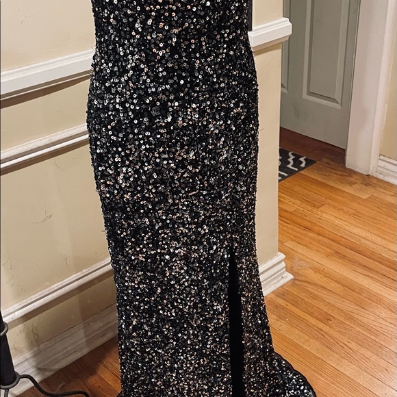 💐MAC DUGGUL BLACK/CHARCOAL EVENING SEQUIN V DROP GOWN - Picture 12 of 16